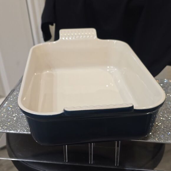 Le Creuset Heritage 26cm Retangular Baking Dish- Agave - Picture 10 of 10